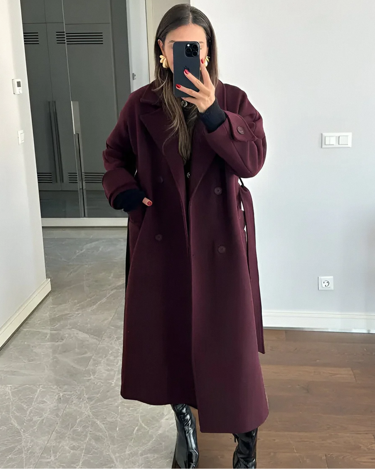 Nora | Gabardina elegante burdeos