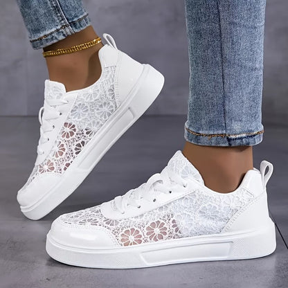 Daniela | Zapatillas con encaje floral