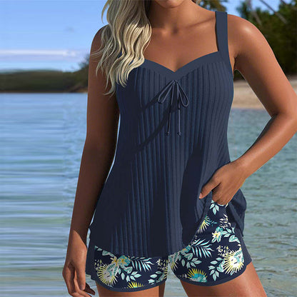 Luna | Tankini de rayas con short de playa, dos piezas