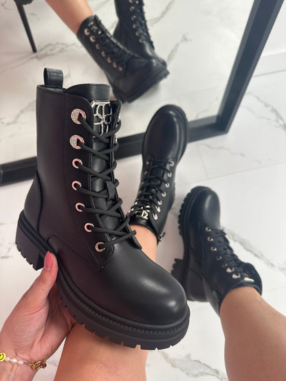 Sarina Botas Negras