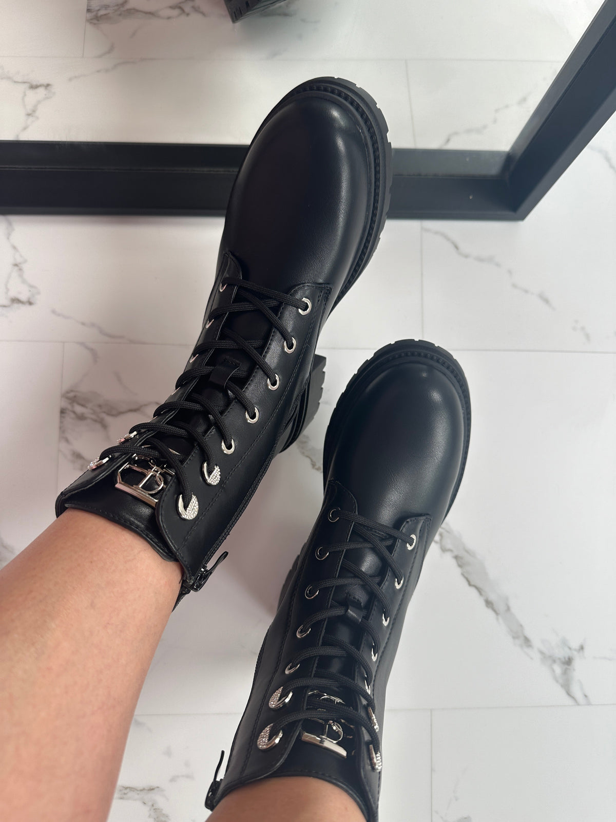 Sarina Botas Negras