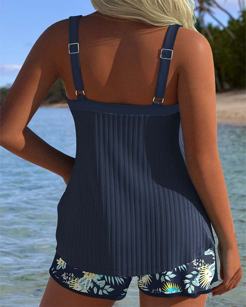 Luna | Tankini de rayas con short de playa, dos piezas